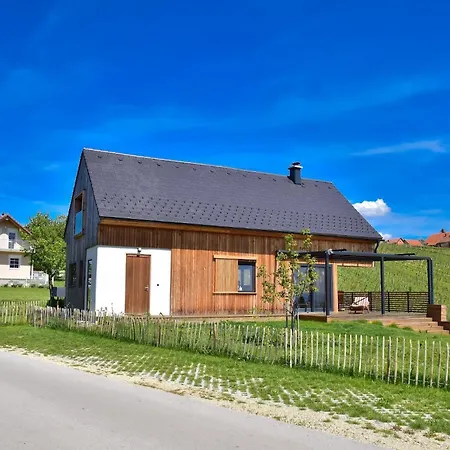 Villa Hisa Vukan - Eco House In Middle Of Vineyard With Sauna!